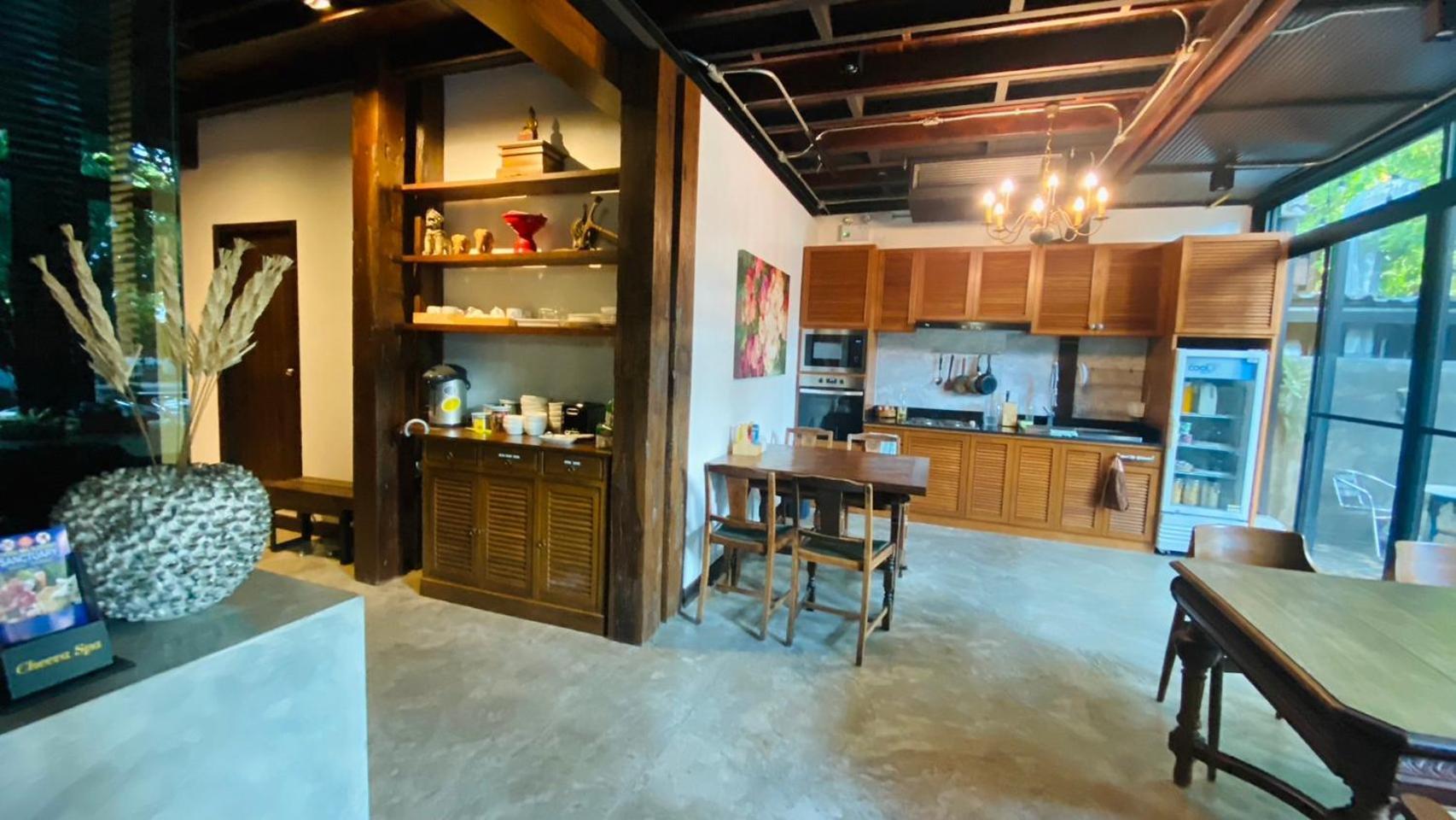 The Eight Ratvithi House Hotel Chiang Mai Luaran gambar