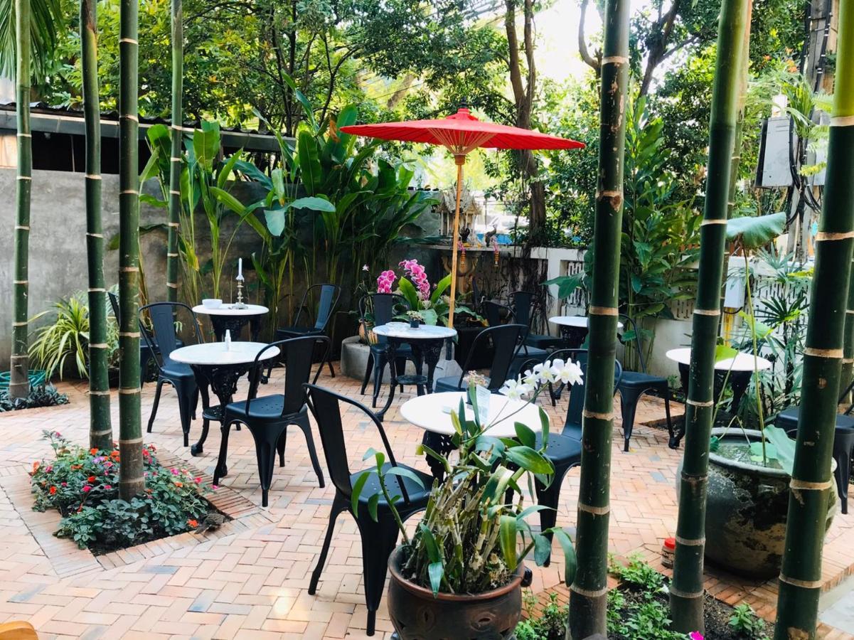 The Eight Ratvithi House Hotel Chiang Mai Luaran gambar